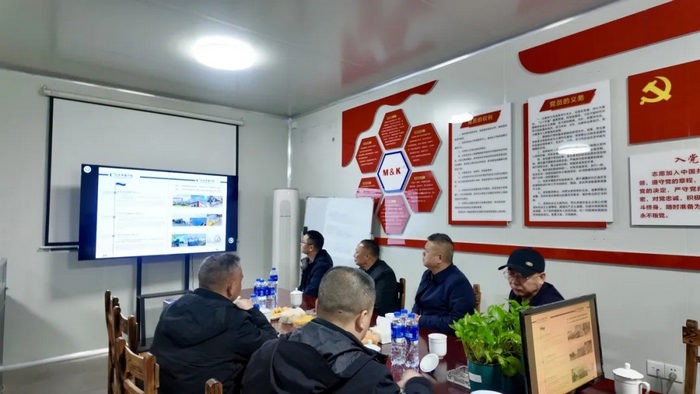 深化交流，共促發展 毛氏企業聯合會毛中吾會長一行蒞臨湖南邁科機械考察指導